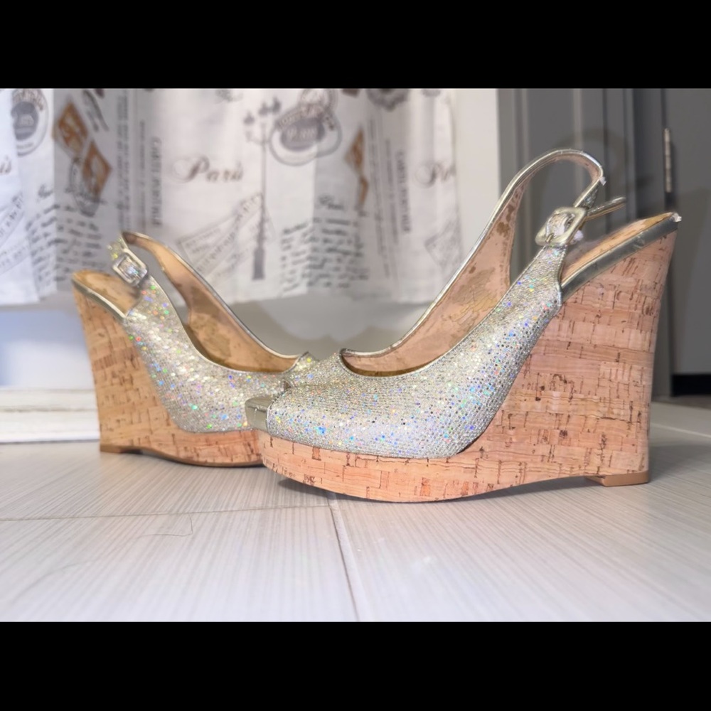 Please read description. Shoes heavily discounted they need care